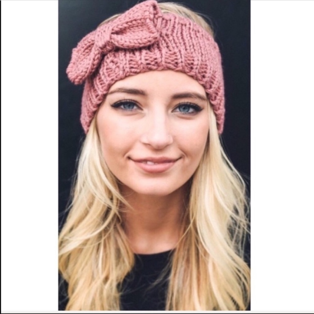 Pink Crochet Bow Headband - Picture 4 of 6